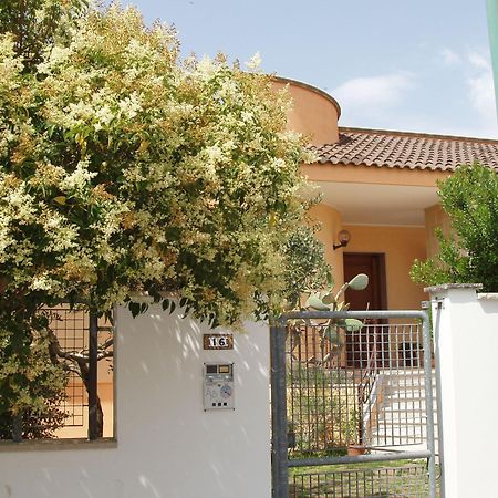 Residenza Del Sole Bed & Breakfast Surbo Luaran gambar