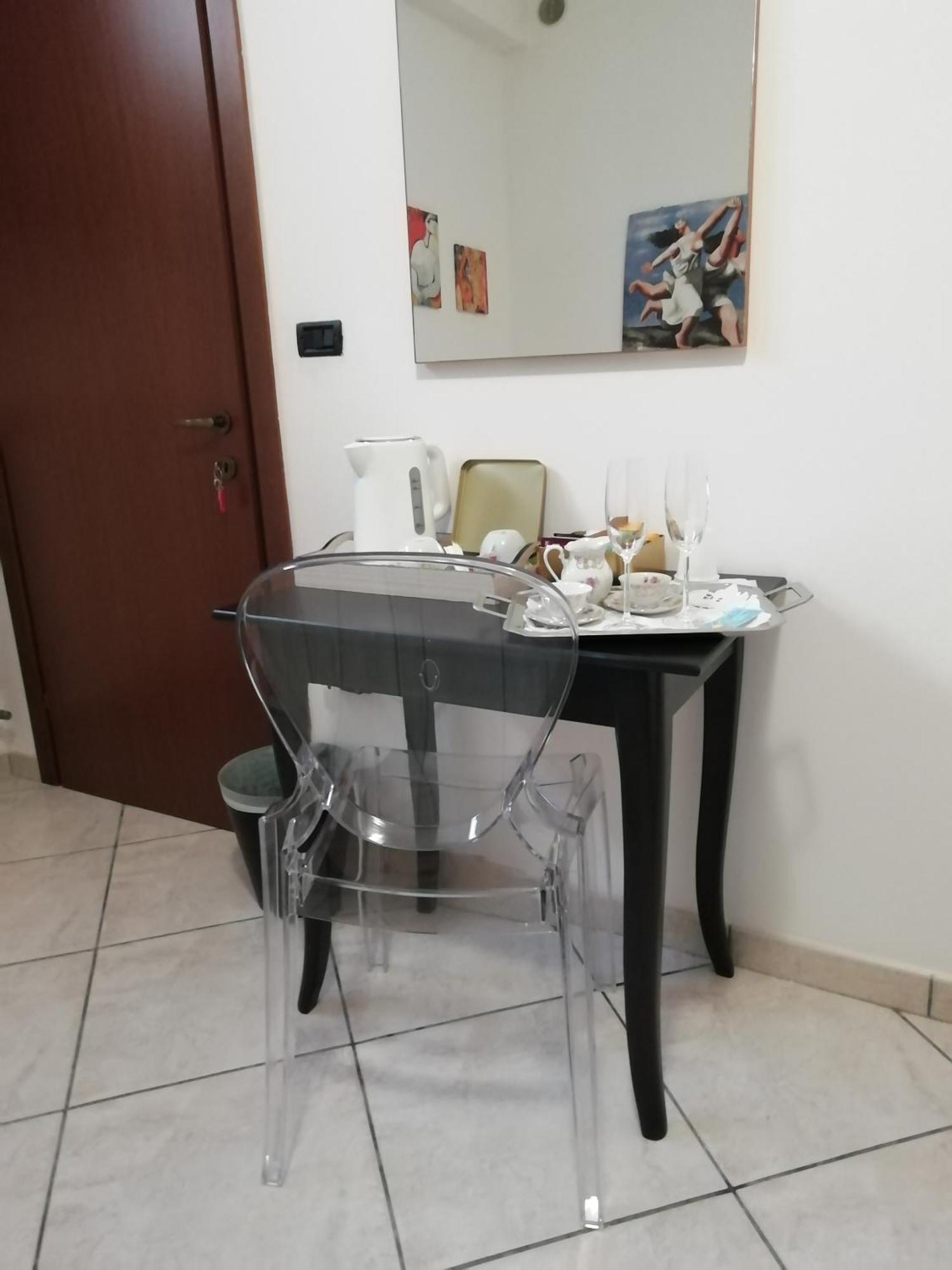 Residenza Del Sole Bed & Breakfast Surbo Luaran gambar