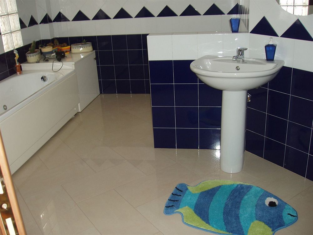 Residenza Del Sole Bed & Breakfast Surbo Luaran gambar
